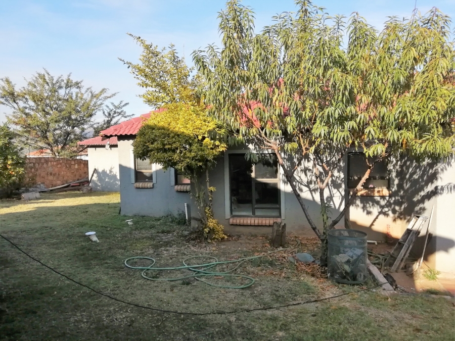 3 Bedroom Property for Sale in Geelhoutpark North West